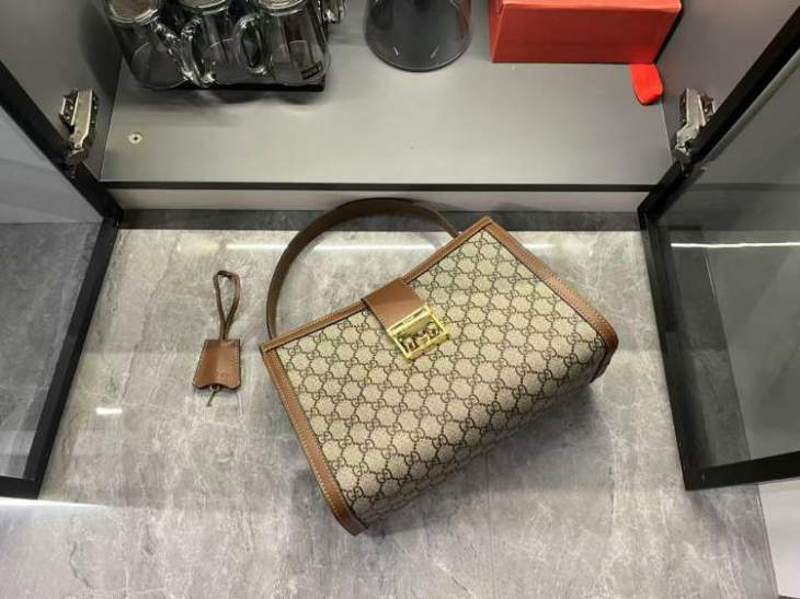 Picture of Gucci Handbags _SKUfw206428605fw